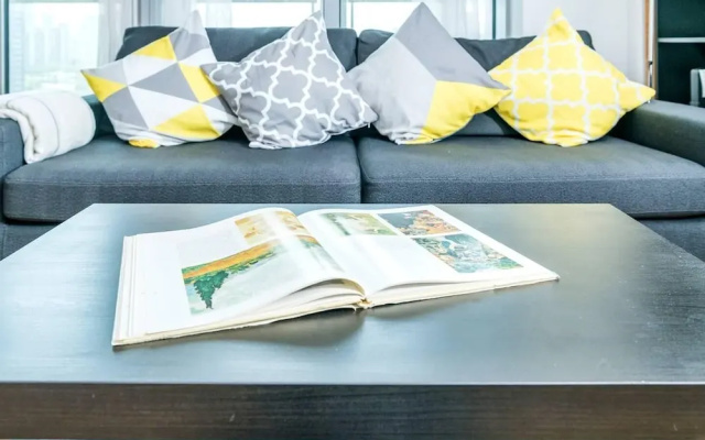 Modern 2br East London Flat