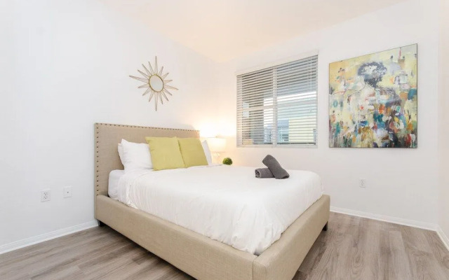 VIP Hollywood LA 5BD Pool Walk of Fame