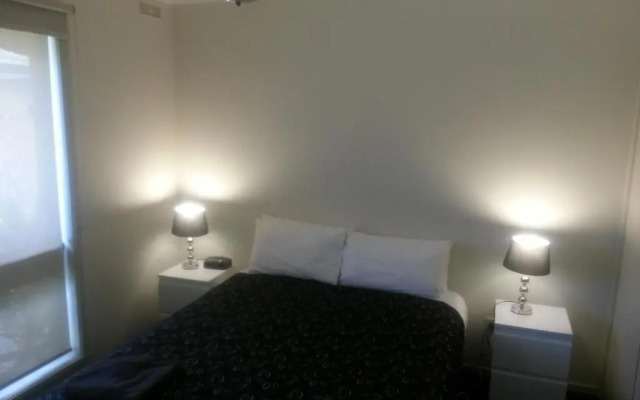 Motel24seven