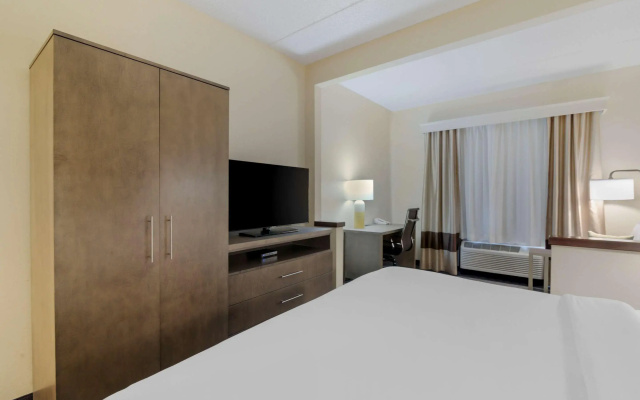 Comfort Inn Bismarck