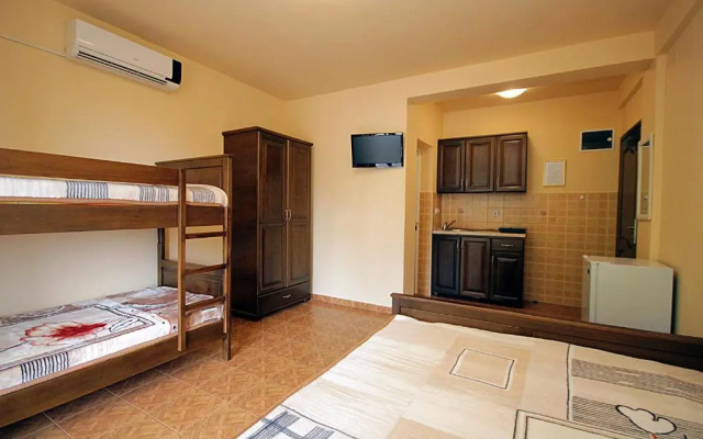 Villa Jupok 2