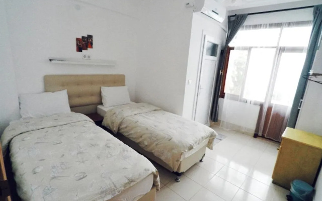 Miss Hotel Karya