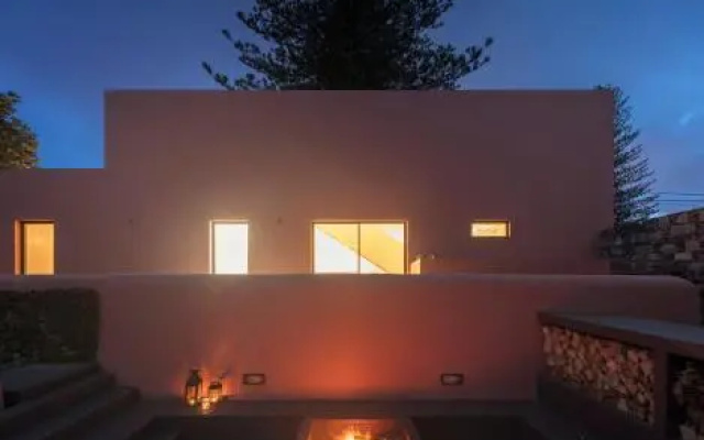 Pink House Sao Miguel Acores