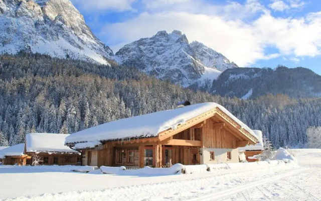 LaPosch - Living Lands