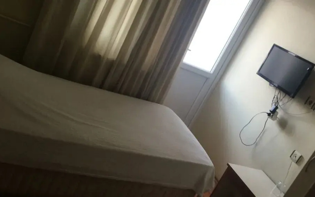 Saray Otel