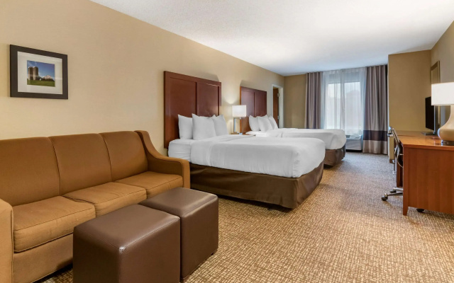 Comfort Inn PA Turnpike - 1-81