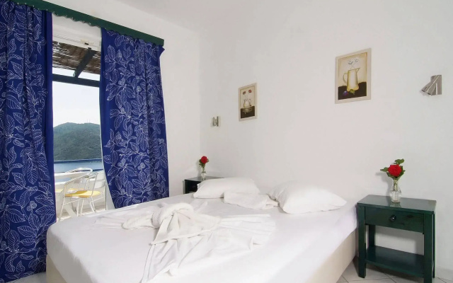 Nafsika Sea View Apartments