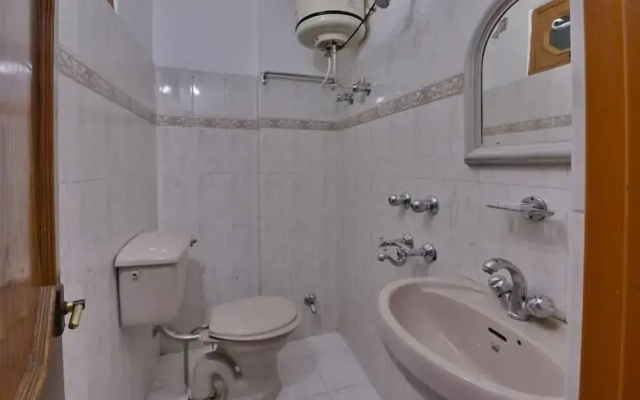 Hotel Ashish Inn