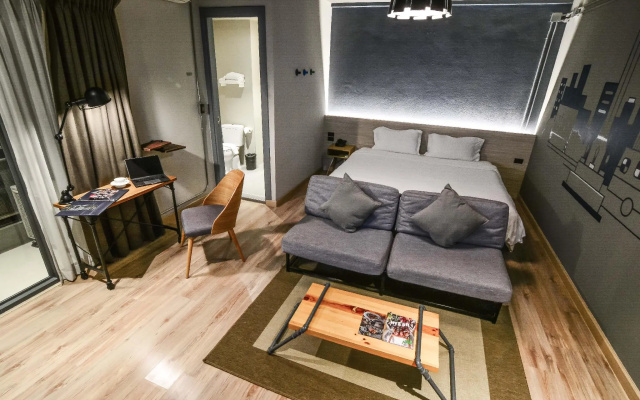 THA City Loft by TH District