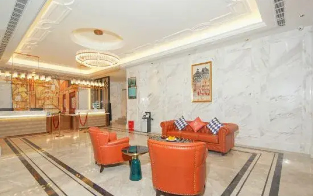Vienna International Hotel (Chongqing Airport Yuelai International Expo Center)