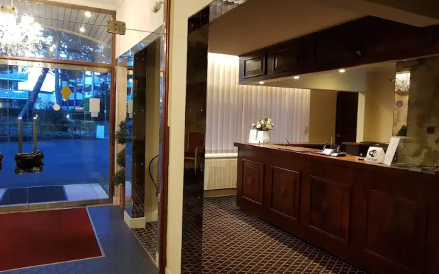 Burley Court Hotel