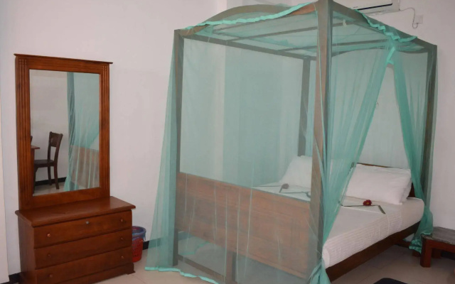 Sayurima Tourist Hotel