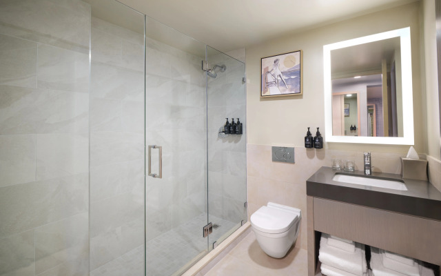 Hotel Indigo Long Island - East End by IHG