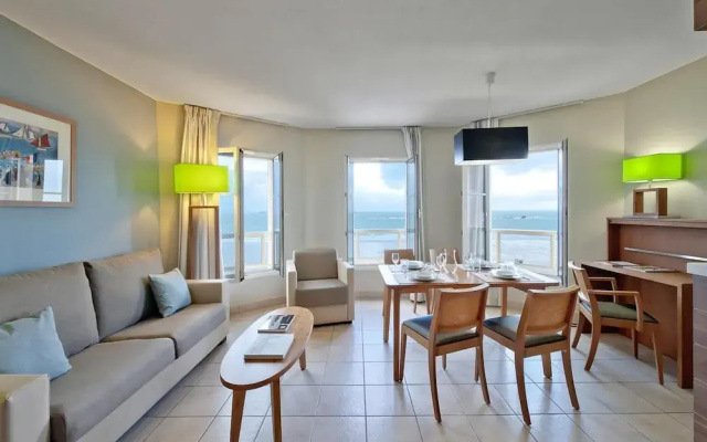 Residence Reine Marine in St.malo for 4 Persons
