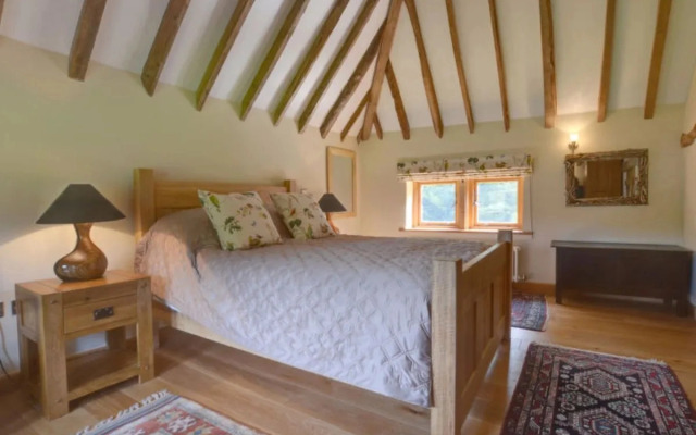 Holiday Home Three Oaks Barn