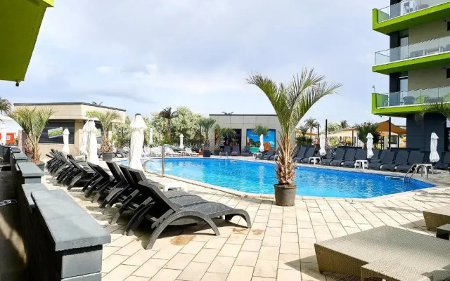 Nety House Spa n Pool Beach Resort