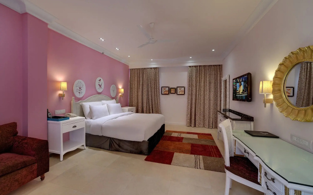 Mayfair Palm Beach Resort