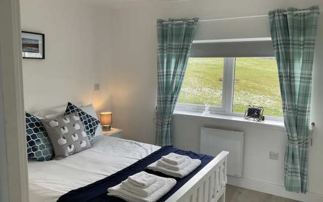Charming 2-bed Cabin in Inverness, Scotland