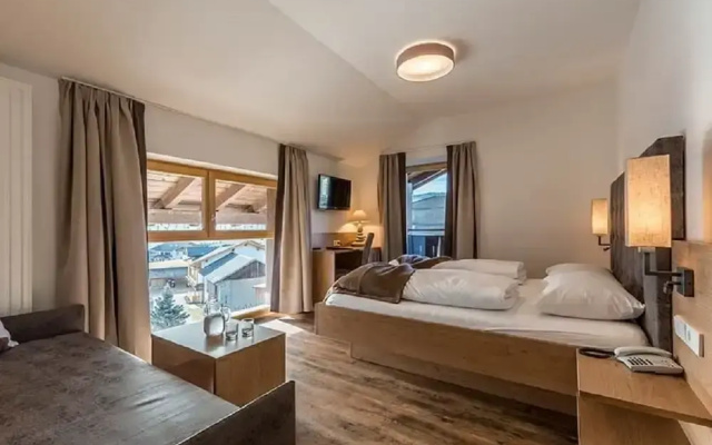 Hotel Alpenfrieden