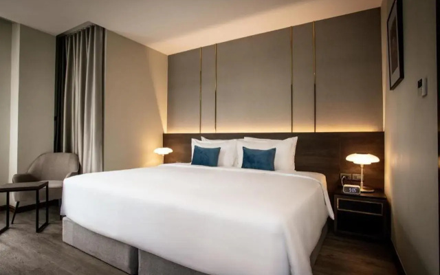 SAM E Hotel Bangkok Sathorn