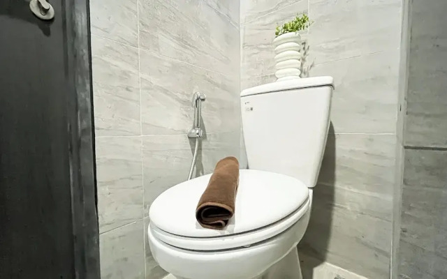 Studio Apartment Collins Boulevard Near Summarecon Mall Serpong