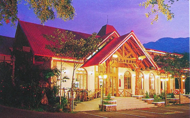 hotelImage