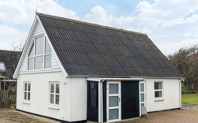 Peaceful Holiday Home in Vestervig near Beach