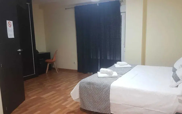 Hotel Borox Las Olivas