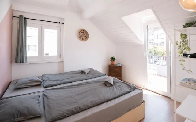 Surfbase Lisbon