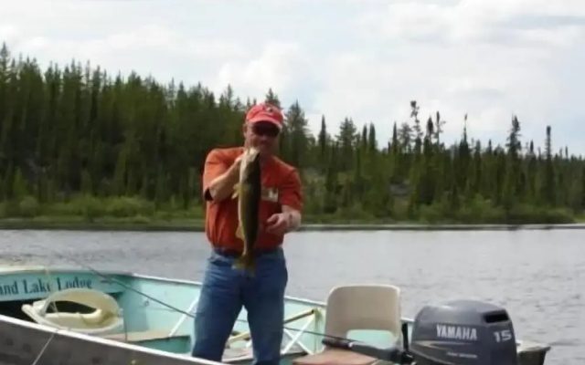 Big Sand Lake Lodge