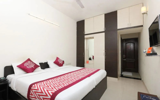 OYO 15133 Sharon Residency