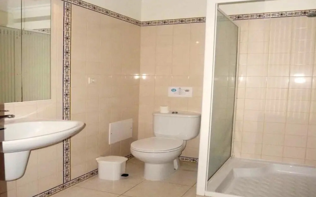 Nice Home in Albufeira With Wifi and 3 Bedrooms