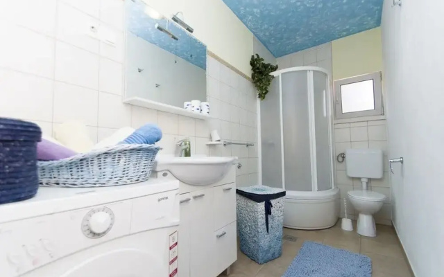Dijana - 20m From the sea - A1 Antica
