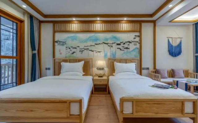 Floral Hotel · Rushuang Courtyard Lijiang