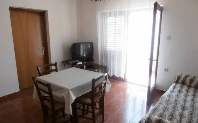 Apartments Sersic Baska