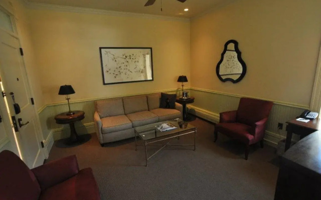 New Sheridan Hotel