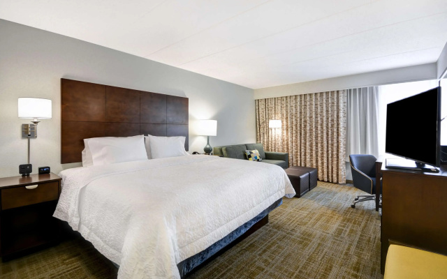 Hampton Inn Chicago/Naperville
