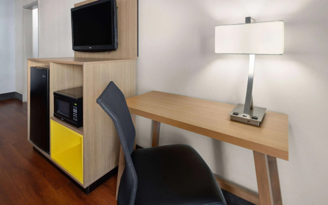 Days Inn by Wyndham Americus