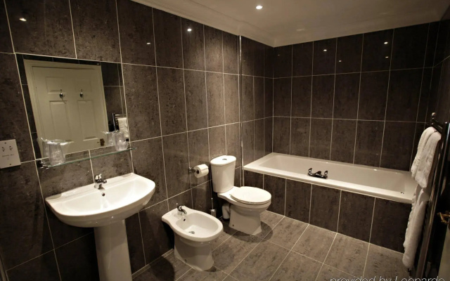 Stallingborough Grange Hotel