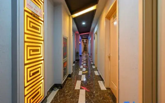 Yisu Qingju Hotel (Ningbo Higher Education Park)