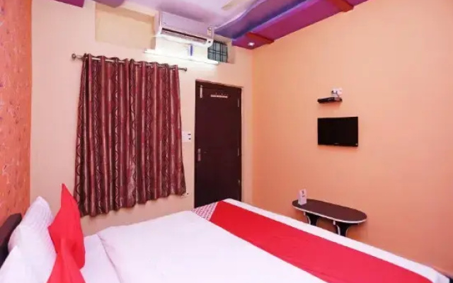 Naman Palace by OYO Rooms