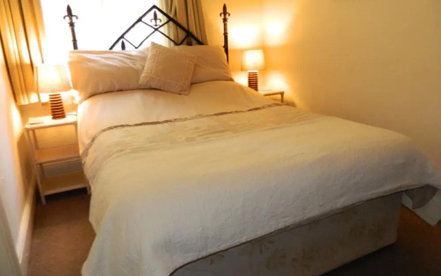 Stoneway Guest House