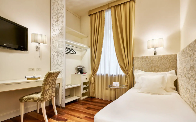 Hotel Vis a Vis