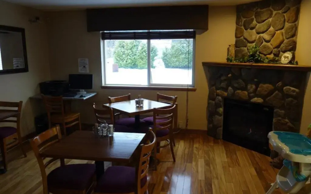 Seasons Motel