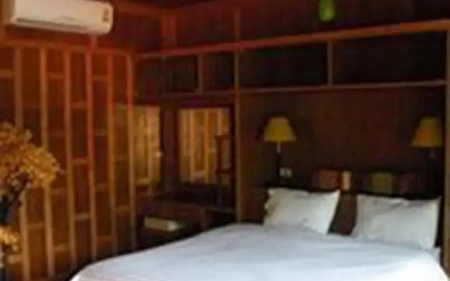 Jj Bungalow