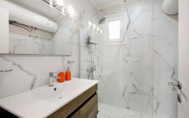 Halo - Luxury Studio in Athens