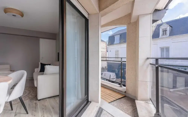 Luxurious Apartment With Parking Place Morny
