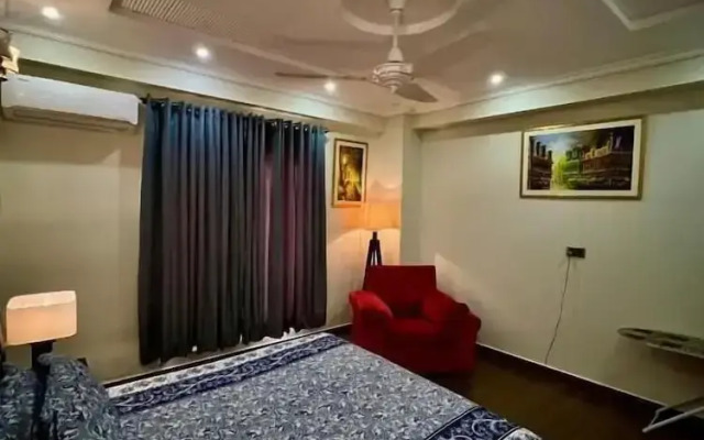 Serenity Corner Hotel Apartments