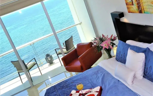 Tu Mirada al Mar Beachfront Tower & Spa (3 Bedroom Condos)