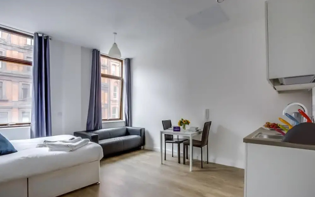 Wonderfully Bright 1BR Studio In Liverpool